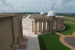 Yamoussoukro, Basilica view from roof. pillars and gardens.