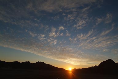 Egypt desert-mounts sunset.