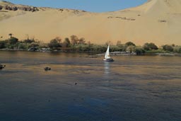 Nile Felucca, desert.