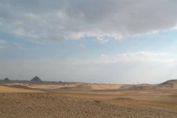 Saqqara, Dashur right far in back.