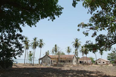 Casini, war history, desolate, Guinea Bissau.