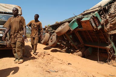 Bad roads in Guinea, Kankan Kerouane.