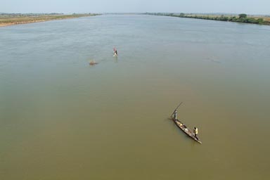 Niger River crossing, bridge Niandankoro, Guinea.