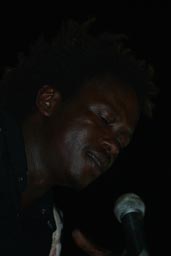 Ba Cissoko, in darkness, RFI prix decouvertes Festival, Conakry Guinea, Guinee.