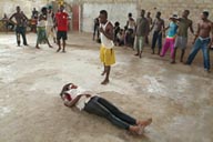 Yelika dead in front, contemporary African dance, Ballet Sanke Conakry.