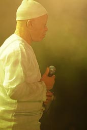 Salif Keita sur le Festival sur le Niger, 2008, 4th edition, Segou, Mali.
