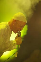 Salif Keita, yellow fog, Mali.