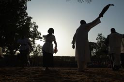 Traditional dance Segou, evening comes.