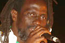 Tiken Jah Fakoly on the Festival sur le Niger.