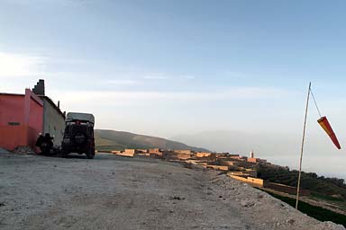 Morning at Aznag's gite, a paradise for French  Parapandistes