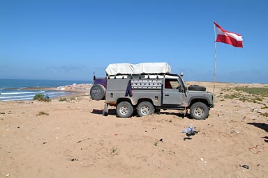 Land Rover and Ausrian flag
