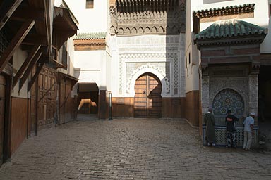 The empty medina, in the early Saturday mornig hours