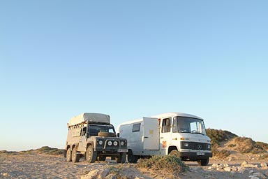 Two trucks in Sidi Kaoki