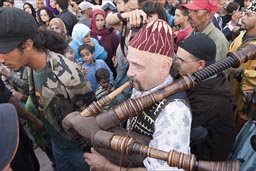 Thomas, Bavarian on Gnaoua festival with his bag-pipe.