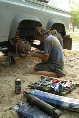 A picture from myself working on the Land Rover.