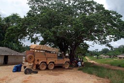Land Rover repairs in African village. Liberia.