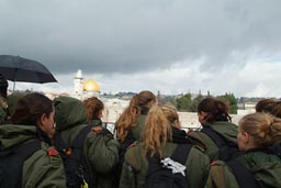 Israeli, girl soldiers.