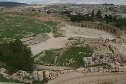 Jerash, oval piazza, from Theater.