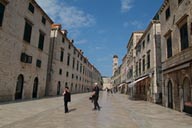 Tourists in black, Dubrovnik.