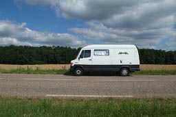 Mercedes Benz Daimler, MB 209 D, old bus, camion, like the 207 we had just stronger.