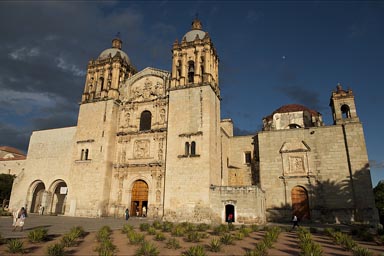 Sto. Domingo, Oaxaca. from right, Mescal cacti in front.