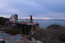 Albany Bulb, arty installation.