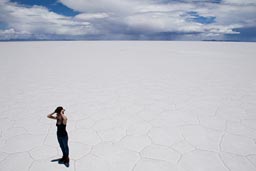 Cathrine and Bolivian hat, Salare de Uyuni.