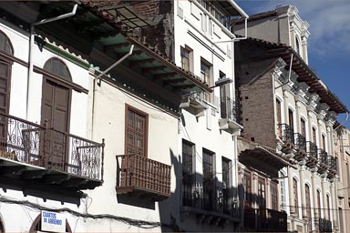 Sunlit housefront, Cuenca.