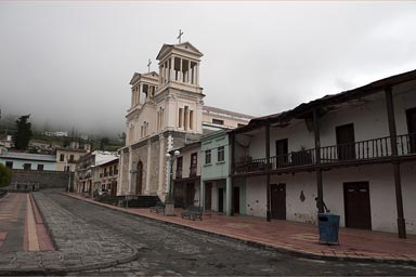 San Pedro de Alausi, old plaza.