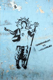 Ignorarlos es Excluirlos. Graffiti Iquitos, Peru.