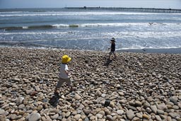 Stones, beach, Pacasmayo, Peru.